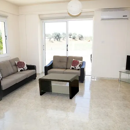 Hadjios Valley Villa *