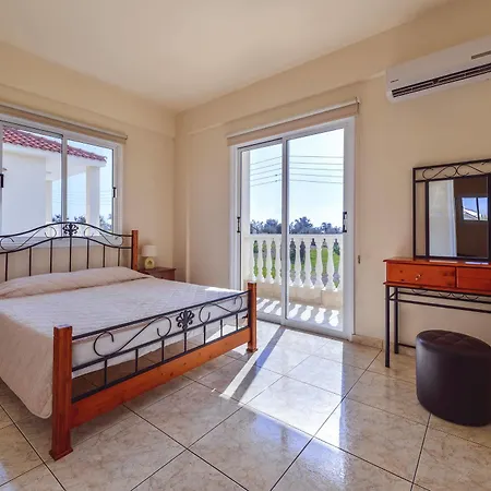 Hadjios Valley Villa *