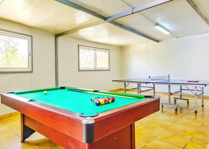 Hadjios Valley * מזוטוס