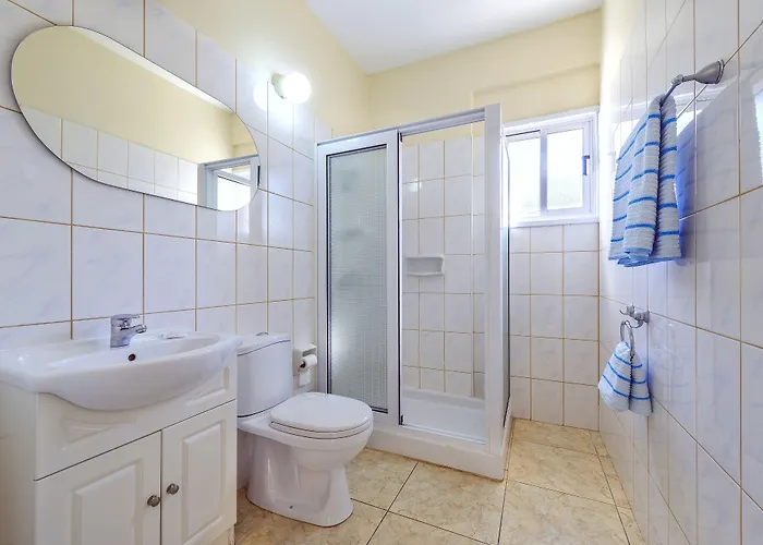 Hadjios Valley מזוטוס